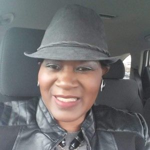 Meet your Posher, Marselle